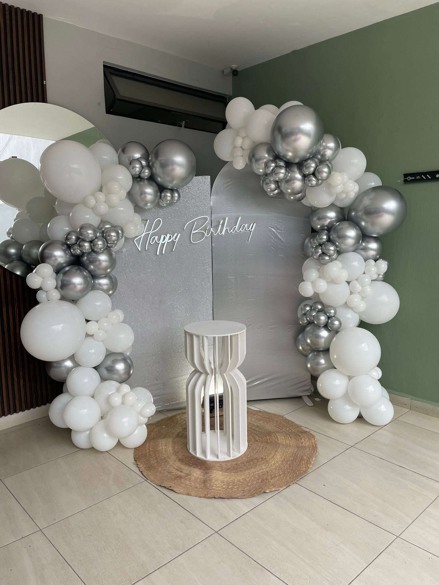 Decoración de Fiesta y Globos - Terraza La Opulenza